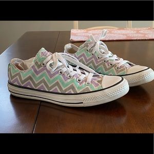 All Star Converse - Chevron Pattern